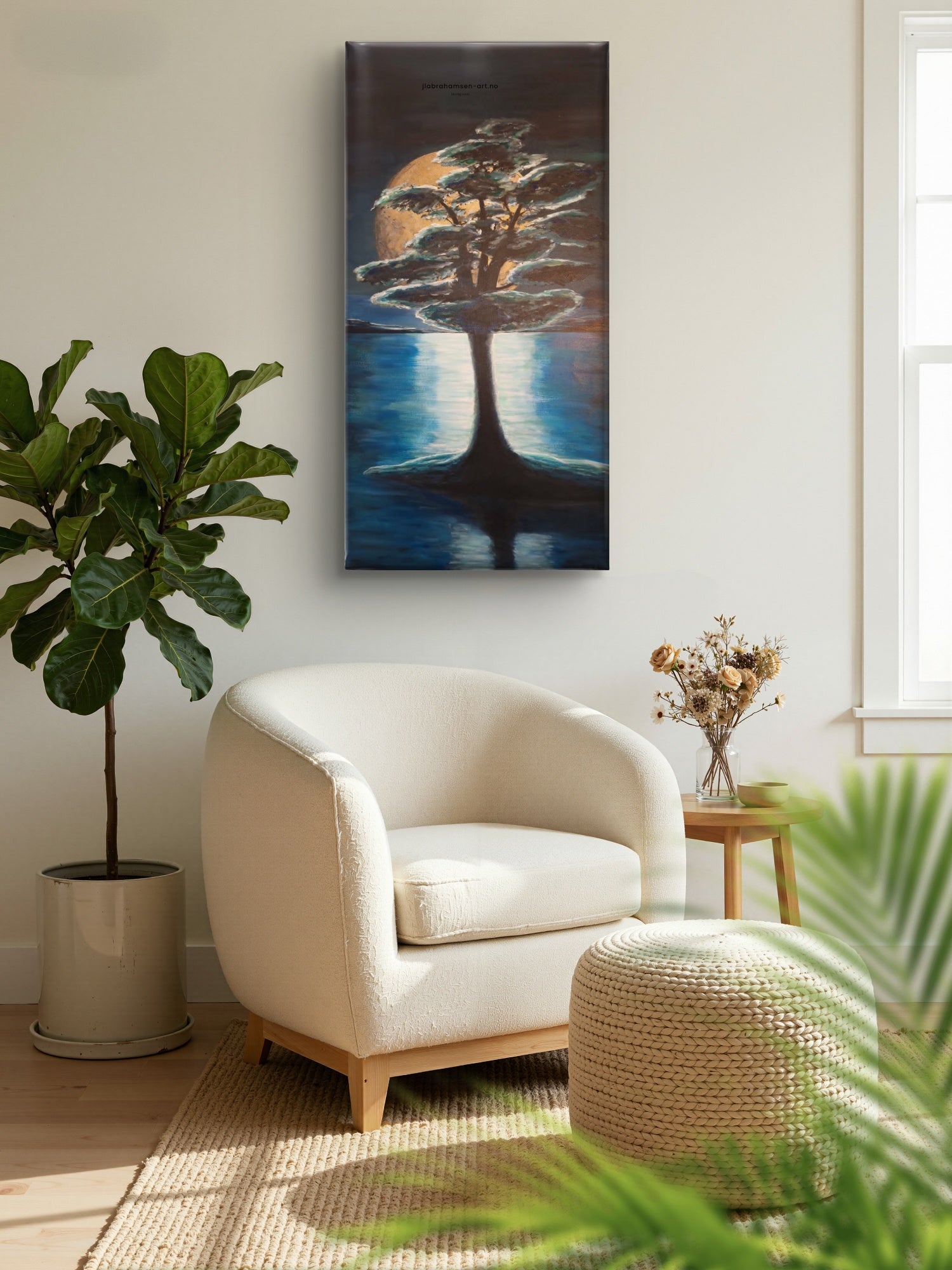 "Strong Roots" 50x100 cm – original akrylmaleri i blåtoner og gull av norsk kunstner JL Abrahamsen, tre ved vann i fullmånelys. Perfekt til stuen og rom for så skape ro og fred
