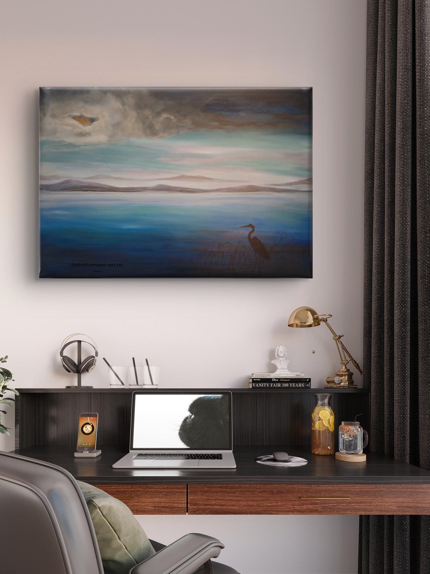 "Patience" av JL Abrahamsen – original maleri i blåtoner på 70x100 cm, hegre ved vann i nordisk tåkestemning