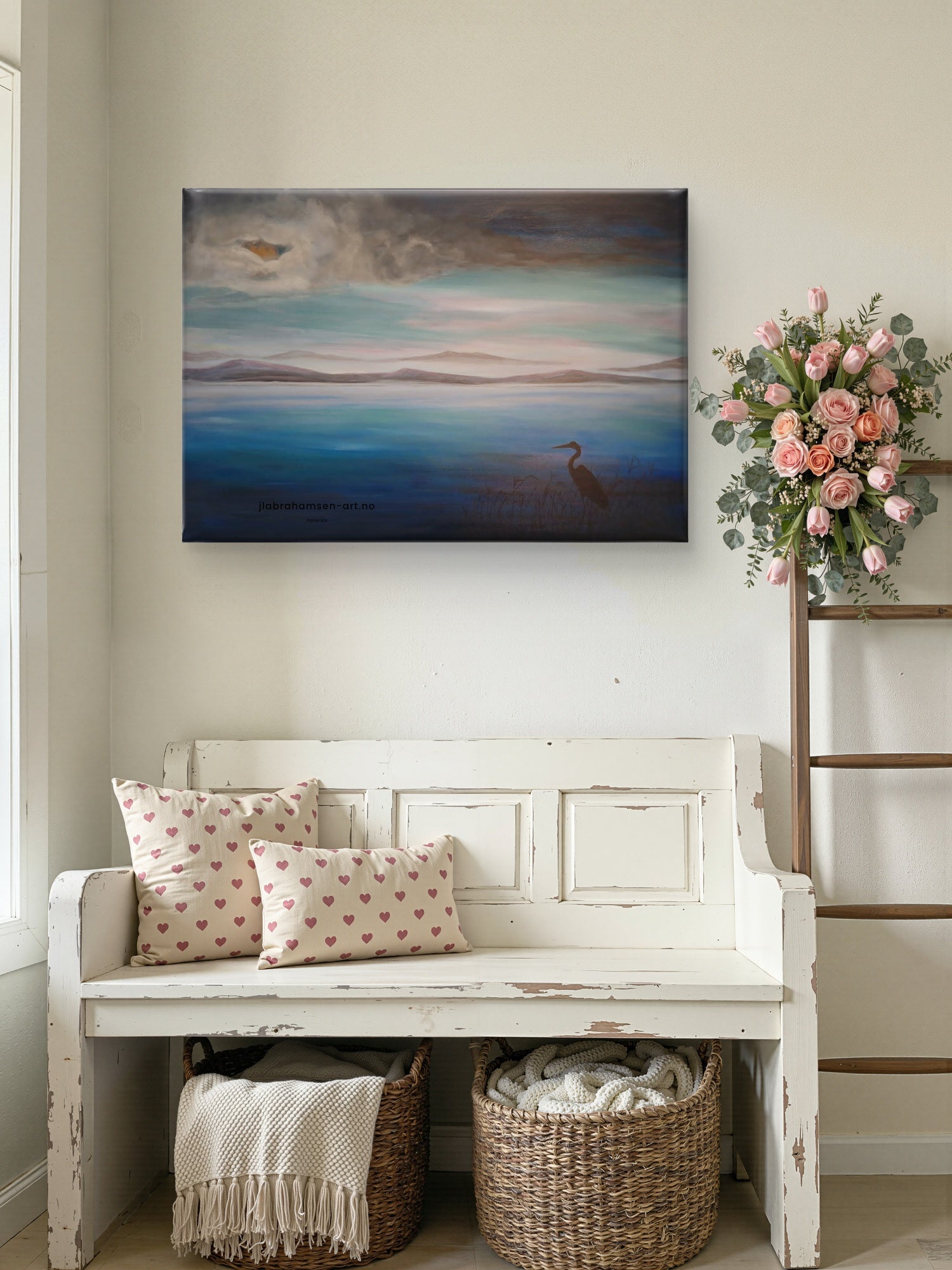 "Patience" av JL Abrahamsen – originalt maleri i blåtoner på 70x100 cm, mystisk hegre ved havet.