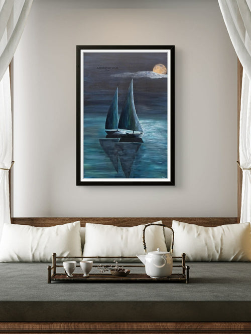 Fine Art print av Calm Night 70x100 cm – to seilbåter i måneskinn av norsk kunstner JL Abrahamsen. Mystisk, steminigsfullt og maritim kunst til stuen.